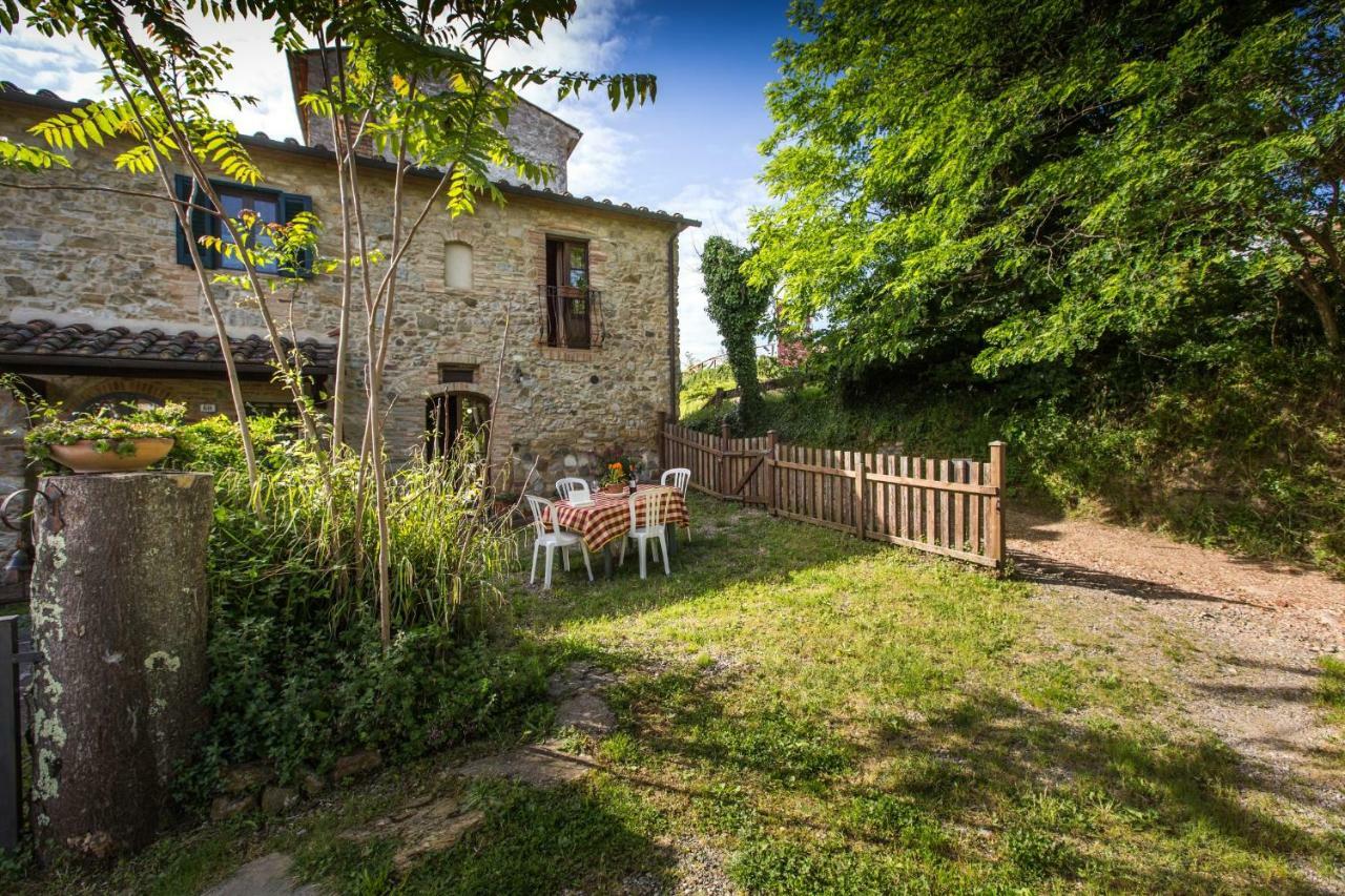 Rustico In Pietra Villa Chianni Exterior foto
