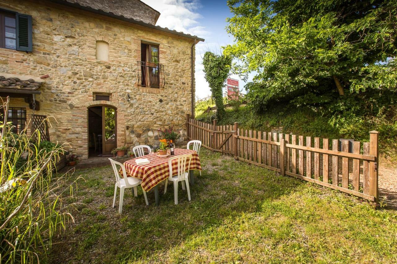 Rustico In Pietra Villa Chianni Exterior foto
